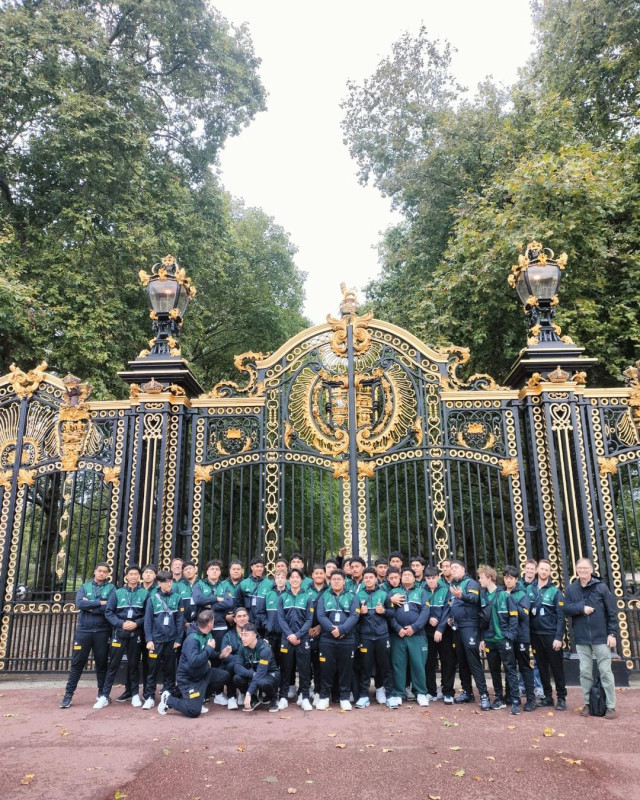 Wow… what an amazing two weeks we have had, touring 13 school groups all over the world. 
From basketball courts, cricket pitches and rugby fields to concert halls and outdoor performances, our groups have thrived in their chosen fields. When they weren’t playing, competing or performing they enjoyed all sorts of amazing adventures from Disneyland to Buckingham Palace and the London Eye, and Giants Causeway to Sunway Lagoon Water Park and Hollywood. 
We love creating #momentsthatmatter - contact us to start planning your tour! info@tourtime.co.nz